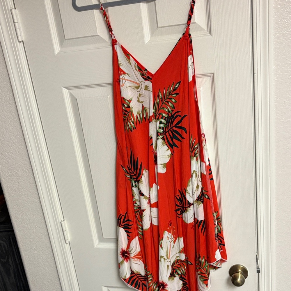 Hawaiian 🌺 Red Floral Maxi Dress, one size fits all. Adjustable straps! - Picture 2 of 10
